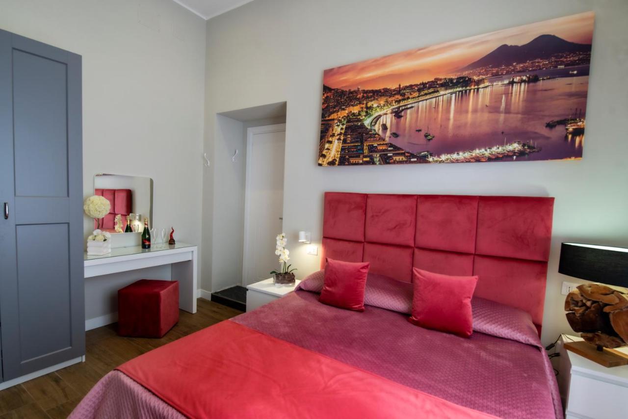 Vivi A Napoli Acomodação com café da manhã Exterior foto